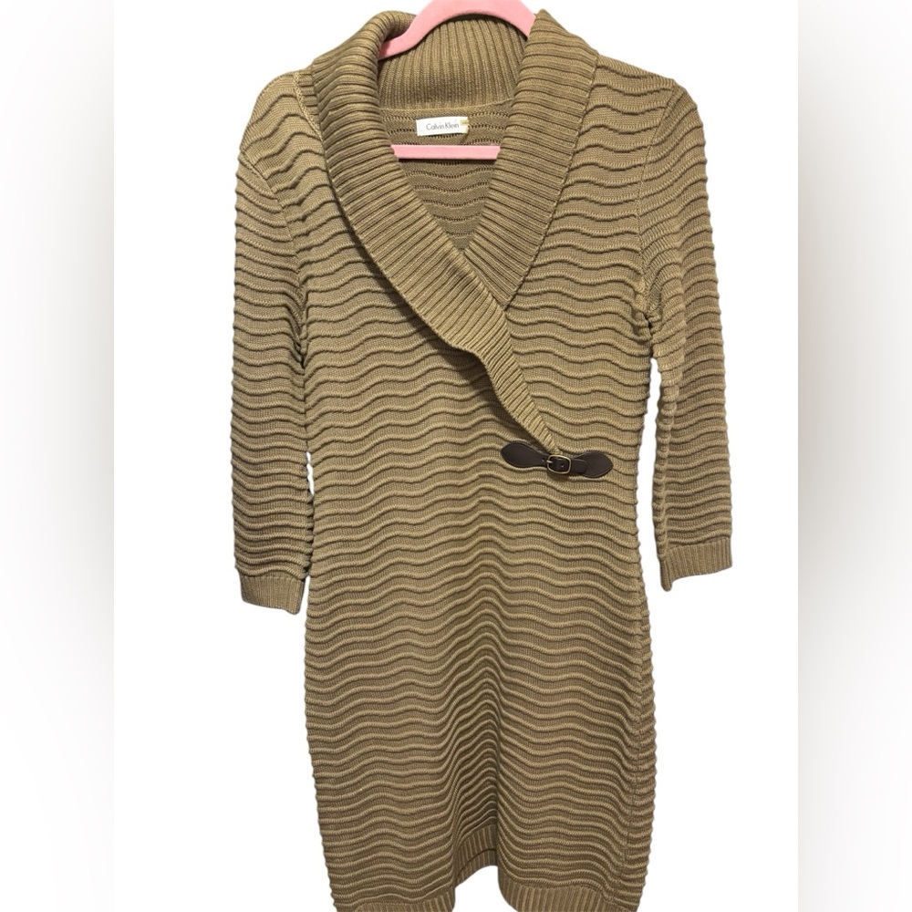 Calvin Klein women’s size Medium ribbed sweater‎ dress
